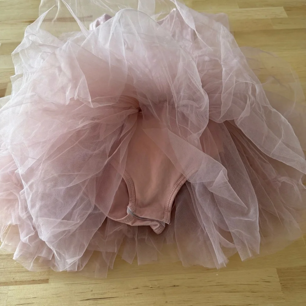 🔆 Bundle items 6 for $30 Blush Pink Girl's Dance Leotard/Tutu